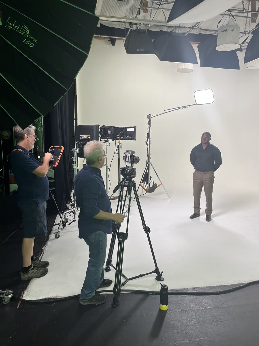Behind the scenes at a Socialtyze studio shoot